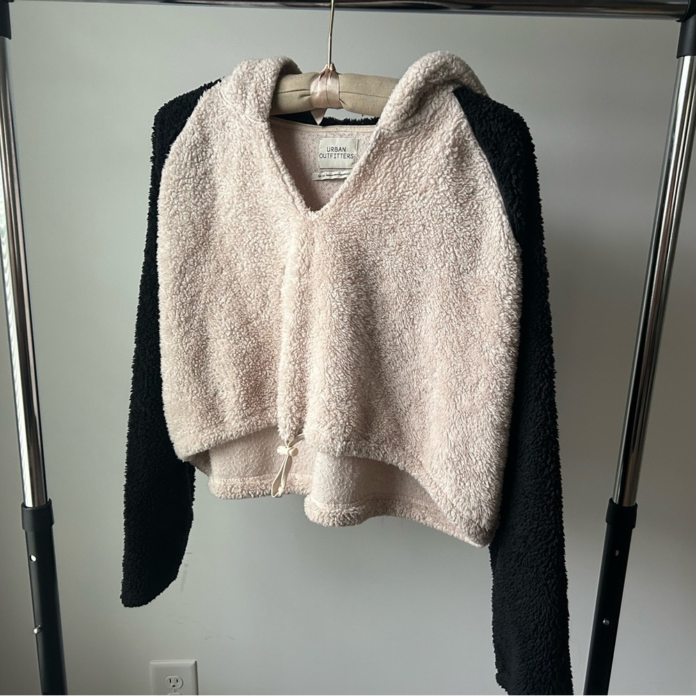 Cozy Two-Tone Fleece Hoodie